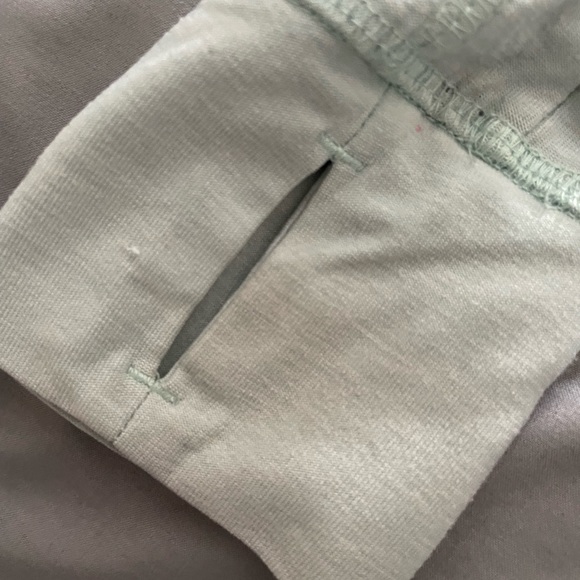 Old Navy Women’s Light Blue Half Zip Running Top, Small - Picture 4 of 5